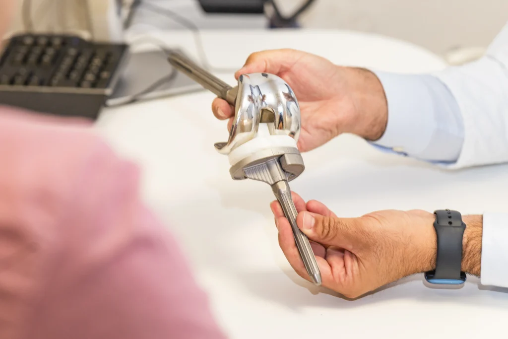 protesi-al-ginocchio-scaled