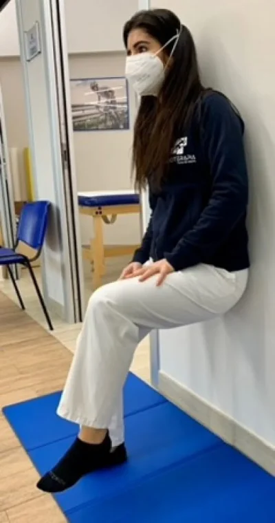 ginocchio-esercizio-fisioterapico